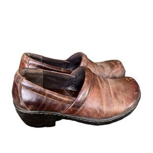 BOC distressed look brown leather mules women’s size 7.5